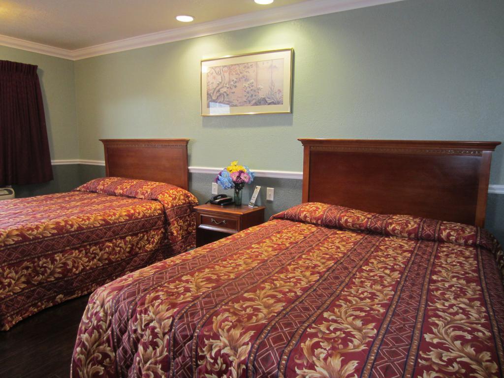 Apartment Legacy And Garden Grove